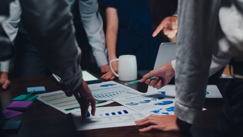Após o plano de negócios, como você tira a sua ideia do papel?